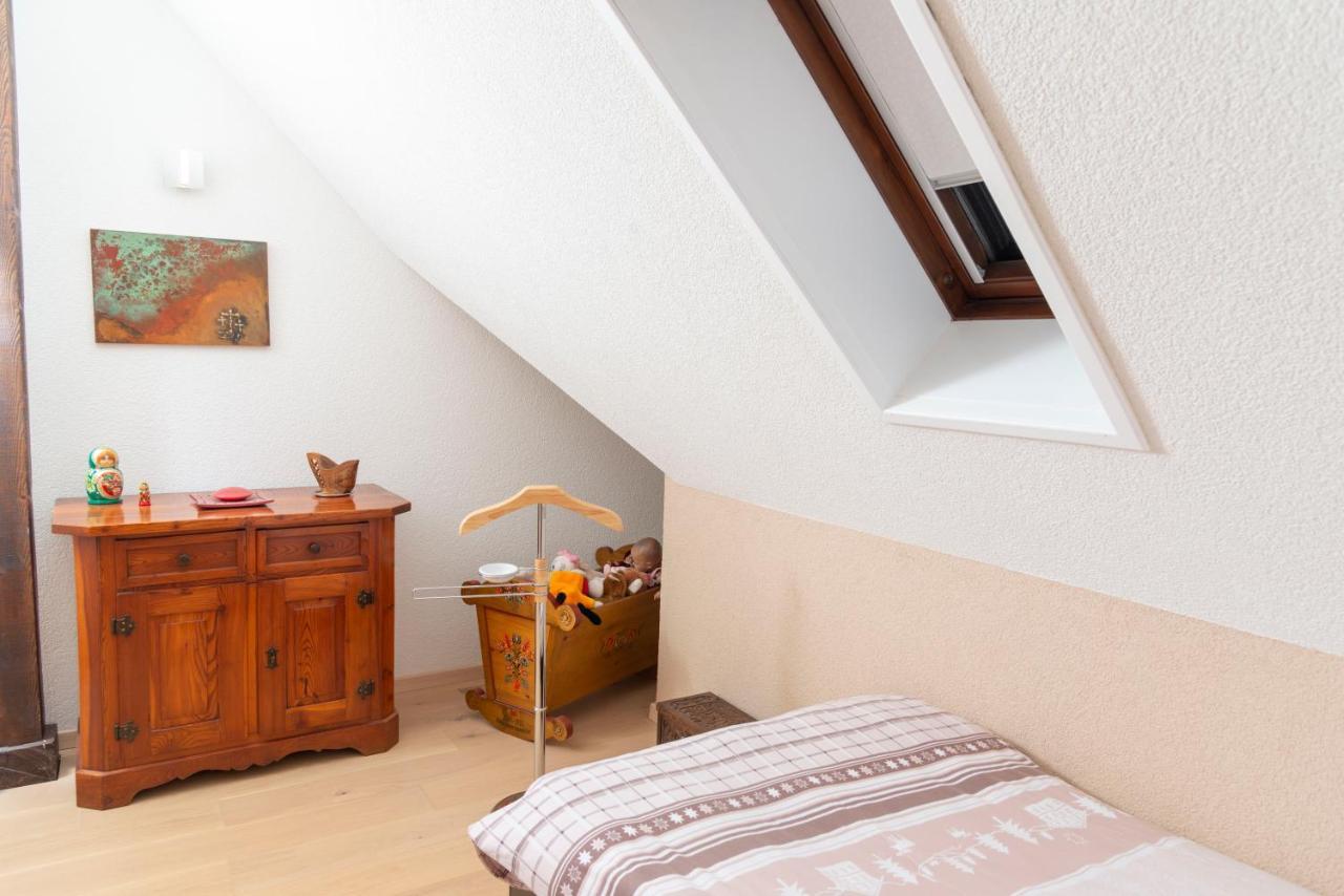 B&B L'Eden ไอเกิล ภายนอก รูปภาพ