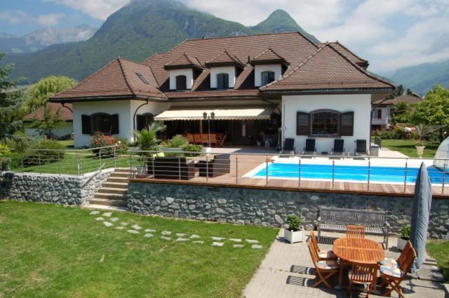 B&B L'Eden ไอเกิล ภายนอก รูปภาพ